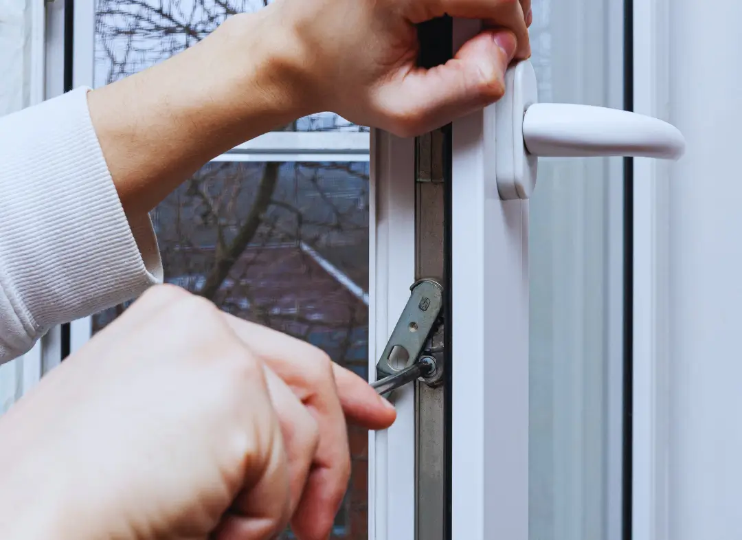 Réparation serrure de fenêtre La Chaize-le-Vicomte